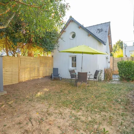 Cottages A Proximite De La Plage Dinard Exterior photo