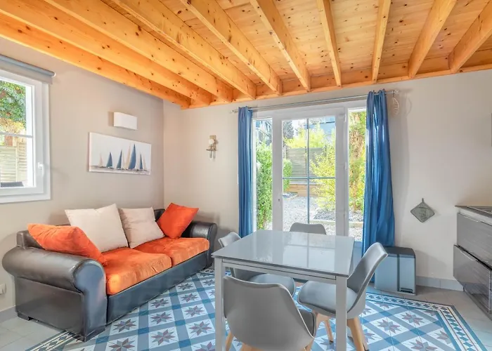 Cottages A Proximite De La Plage