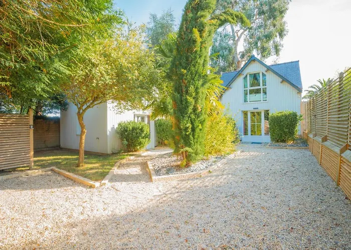 Cottages A Proximite De La Plage